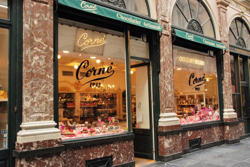 patisserie-CALLAS-min_chocolate_chocolaterie_shop_luxury_chic_gallery_brussels_belgium-558146